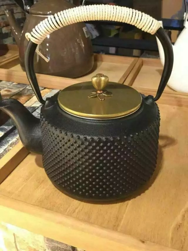 ձ-ͭ0.8L