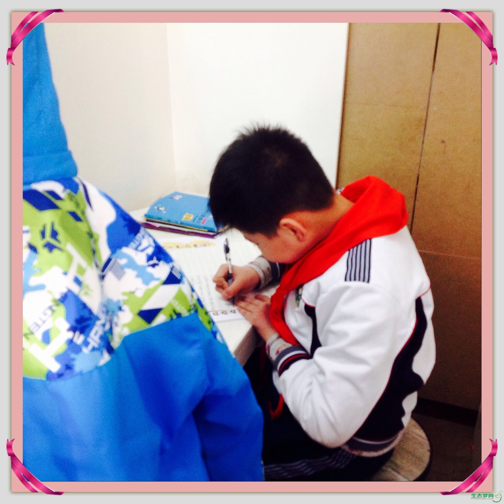 育博教育小学部作业托管班:引导良好的学习方